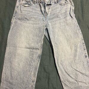 Hollister Light Blue High Rise Loose Jeans With Bow on Back Pockets